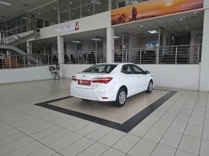 Toyota Corolla Quest 1.8 Plus auto - Image 2