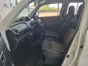Suzuki S-Presso 1.0 GL manual - Image 7