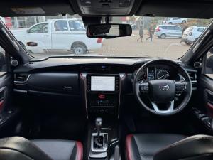 Toyota Fortuner 2.8GD-6 48V 4x4 VX - Image 6