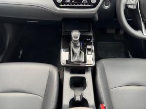 Toyota Corolla Cross 1.8 HEV XR - Image 11