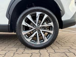 Toyota Corolla Cross 1.8 HEV XR - Image 18