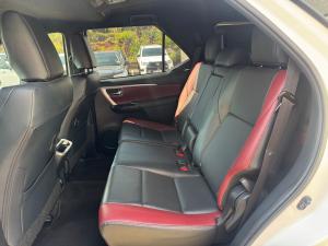 Toyota Fortuner 2.8GD-6 4x4 VX - Image 17