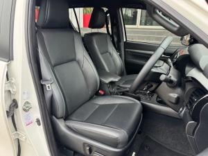 Toyota Hilux 2.8GD-6 48V double cab Legend RS - Image 16