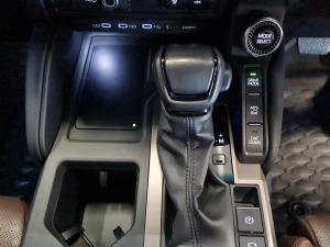Toyota Land Cruiser Prado 2.8GD VX-R - Image 12