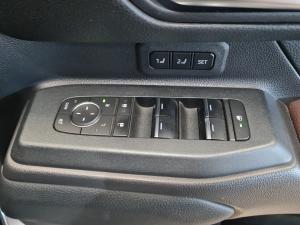Toyota Land Cruiser Prado 2.8GD VX-R - Image 22