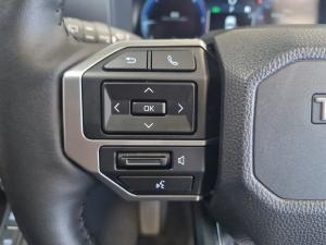 Toyota Land Cruiser Prado 2.8GD VX-L - Image 9