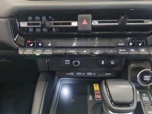 Toyota Land Cruiser Prado 2.8GD VX-L - Image 15