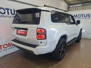 Toyota Land Cruiser Prado 2.8GD VX-L - Image 2