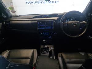 Toyota Hilux 2.8GD-6 double cab 4x4 Legend auto - Image 6
