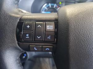 Toyota Hilux 2.8GD-6 double cab 4x4 Legend auto - Image 9
