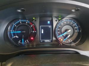 Toyota Hilux 2.8GD-6 double cab 4x4 Legend auto - Image 11