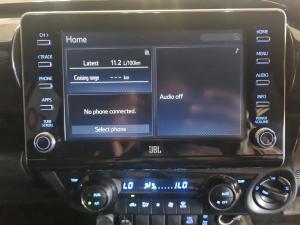 Toyota Hilux 2.8GD-6 double cab 4x4 Legend auto - Image 13