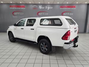 Toyota Hilux 2.4 GD-6 Raider 4X4 automaticD/C - Image 3