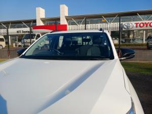 Toyota Hilux 2.8 GD-6 RB SRX automaticD/C - Image 13