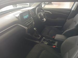 Toyota Urban Cruiser 1.5 XR automatic - Image 7