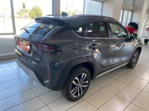 Toyota Starlet Cross 1.5XR - Image 2