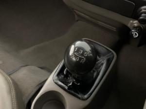 Hyundai H100 2.6DF/C D/S - Image 10