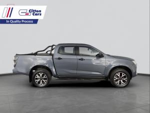 Isuzu D-MAX 1.9 Ddi HR X-RIDER automatic D/C - Image 6