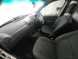Nissan NP200 1.6 Safety PackS/C - Image 8