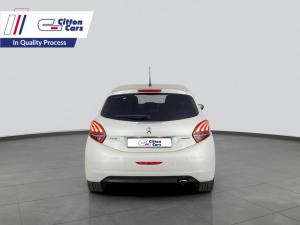 Peugeot 208 1.2T Puretech GT Line automatic 5-Door - Image 4