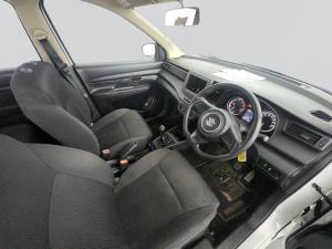 Suzuki Ertiga 1.5 GA - Image 8