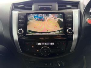 Nissan Navara 2.5DDTI LE/LE Plus 4X4 automatic D/C - Image 16