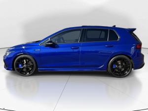 Volkswagen Golf R - Image 4