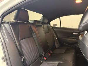 Toyota Corolla 2.0 XR auto - Image 10