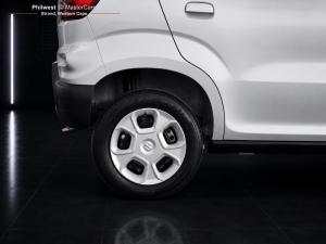 Suzuki S-Presso 1.0 GL+ auto - Image 25