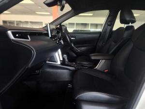 Toyota Corolla Cross 1.8 XR - Image 17