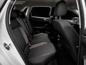 Volkswagen Polo hatch 1.0TSI - Image 13