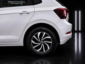 Volkswagen Polo hatch 1.0TSI - Image 22