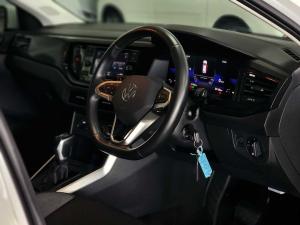 Volkswagen Polo hatch 1.0TSI Life auto - Image 16