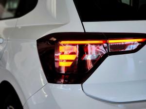 Volkswagen Polo hatch 1.0TSI R-Line - Image 14