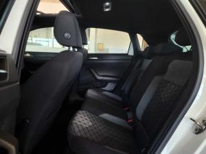Volkswagen Polo hatch 1.0TSI R-Line - Image 38