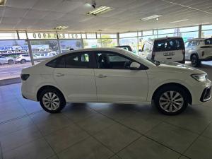 Volkswagen Polo sedan 1.6 Life auto - Image 5