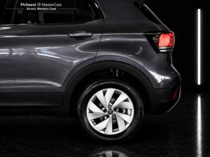 Volkswagen T-Cross 1.0TSI Life - Image 32