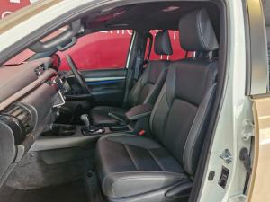 Toyota Hilux 2.8GD-6 double cab Legend auto - Image 10