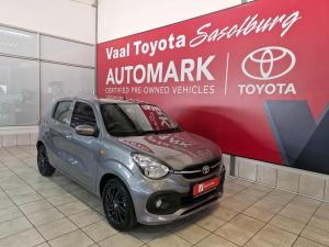 Toyota Vitz 1.0 XR manual - Image 1
