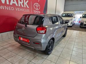 Toyota Vitz 1.0 XR manual - Image 7