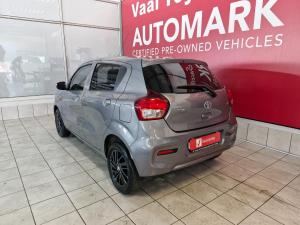 Toyota Vitz 1.0 XR manual - Image 8
