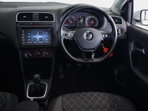 Volkswagen Polo Vivo hatch 1.6 Style - Image 16