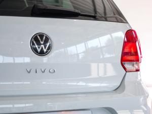 Volkswagen Polo Vivo hatch 1.6 Style - Image 9