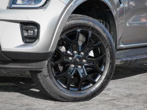 Ford Everest 2.0 BiTurbo 4x4 Sport - Image 3