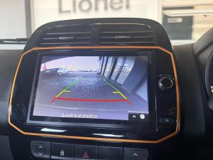 Renault Kwid 1.0 10 Anniversary Edition auto - Image 23