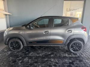 Renault Kwid 1.0 10 Anniversary Edition auto - Image 8