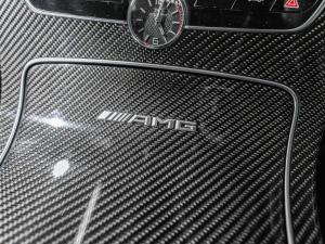 Mercedes-Benz C-Class C63 S coupe - Image 18