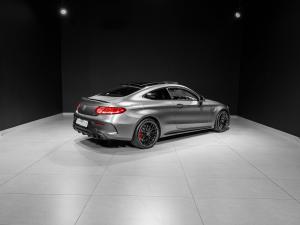 Mercedes-Benz C-Class C63 S coupe - Image 19