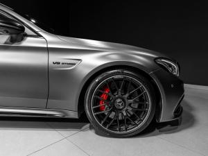 Mercedes-Benz C-Class C63 S coupe - Image 23