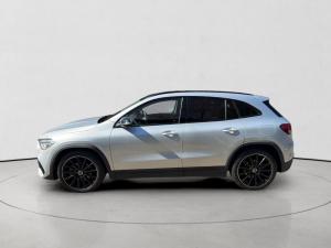 Mercedes-Benz GLA GLA200d Progressive - Image 4